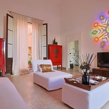 Dimora Piccinni Pensión 4*