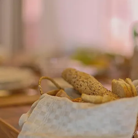 Dimora Piccinni * Тавьяно