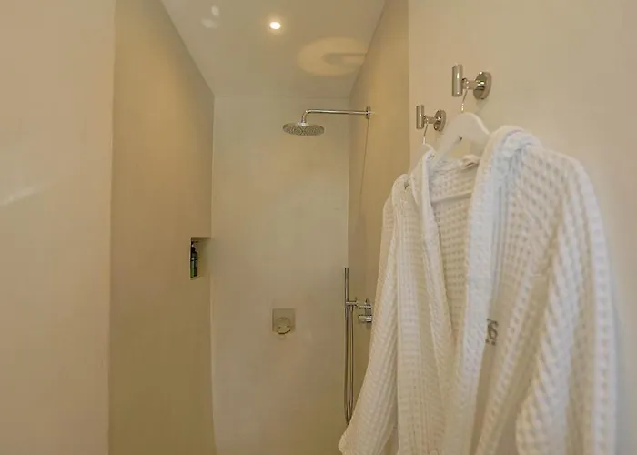 Dimora Piccinni بيت للعطل *